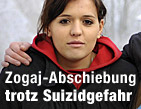 Familie rechtlich zwischen allen St&uuml;hlen / &copy;Bild: APA/Manfred Fesl