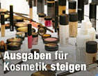 Starkes Wachstum bei Make-up / ©Bild: Fotolia/Alena Yakusheva